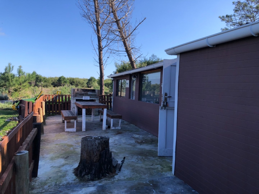 2 Bedroom Property for Sale in Franskraal Western Cape